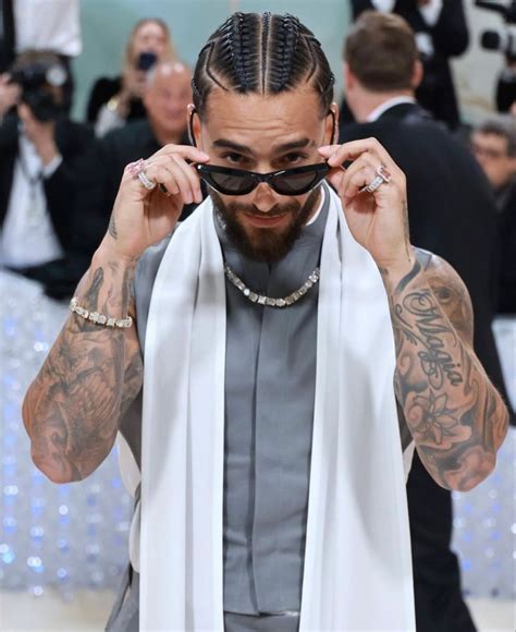 Unlike many of the other styles on this list, the rope braid only requires two sections of hair. . Maluma braids